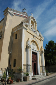 Brancaleone - Chiesa della Madonna del Carmine