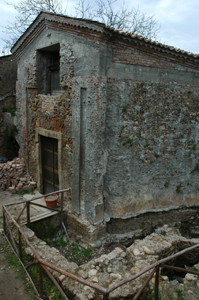 Taureana - Chiesa di San Fantino con scavi